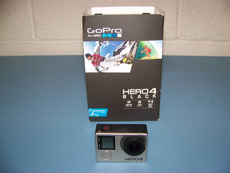 lot 1 image: GoPro (Go Pro), HERO4, Black, 4k Ultra-HD, Waterproof Camera