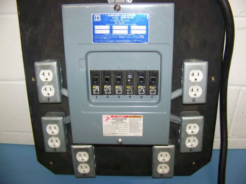 lot 54 image: HomeLine, Load Center  Circuit Breaker with (6) Outlet Boxes