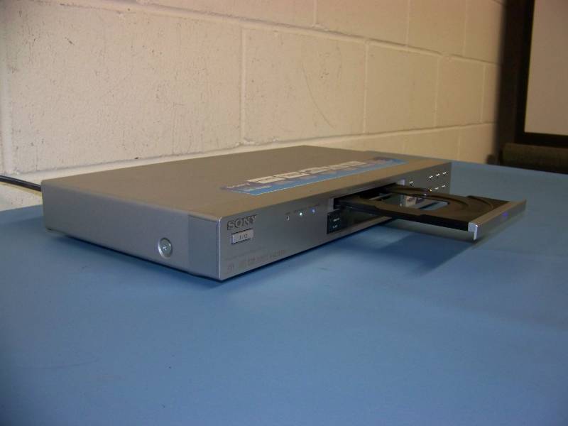 lot 47 image: Sony, DVD  CD Player with Remote Control