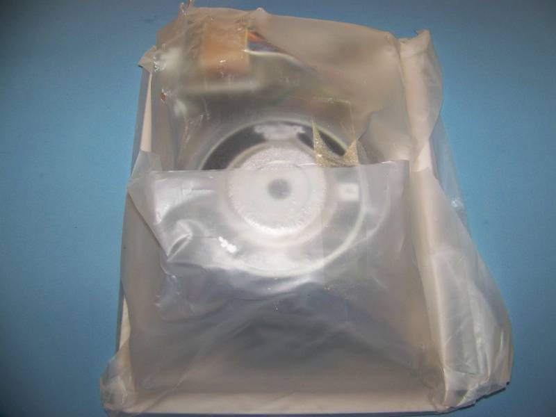 lot 39 image: (1) JBL, Control 126WT, Premium In-Wall Loudspeaker  Speaker