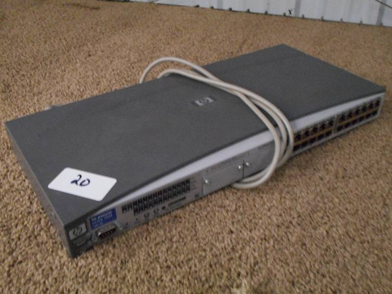 lot 20 image: HP ProCurve 2524 Switch ...