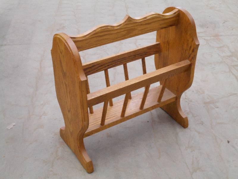 lot 27 image: Oak Wood Magazine Rack ...