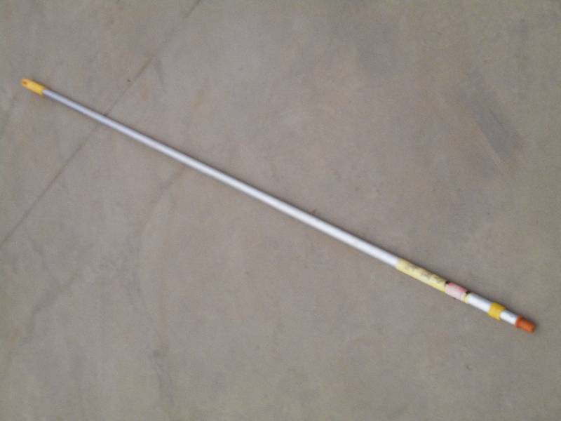 lot 54 image: 2-Section 6-12ft Telescoping Painte...