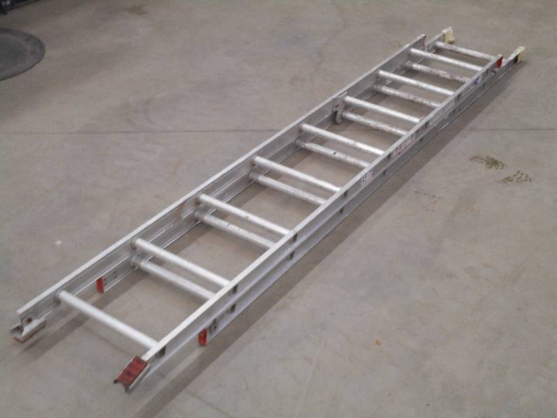 lot 65 image: All American 16ft Aluminum Extensio...