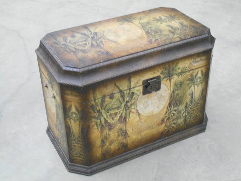 lot 98 image: Vintage Painted Wooden Trunk, Nice ...