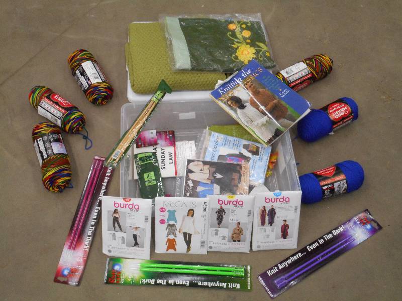 lot 125 image: Tote Of Assorted Yarn & Knitting Su...