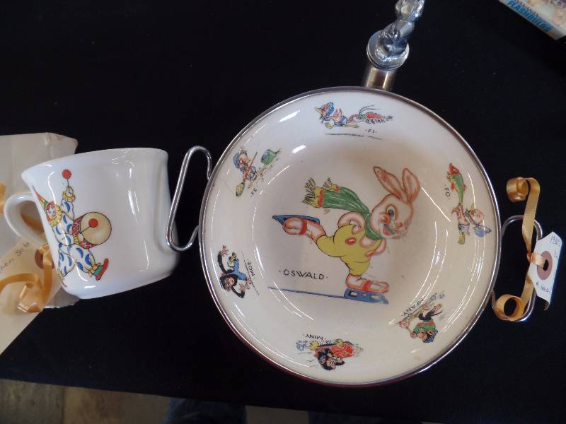 Vintage 1930s Baby Dishes
