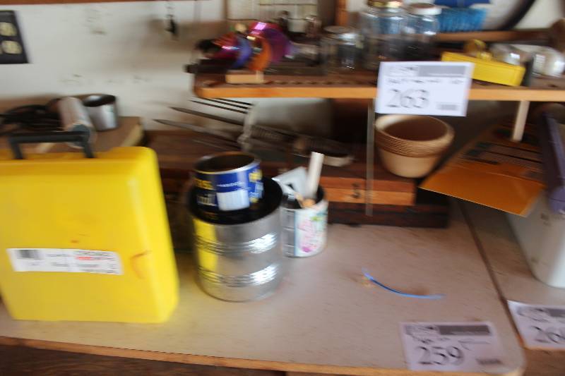 lot 259 image: Table Lot of Tools