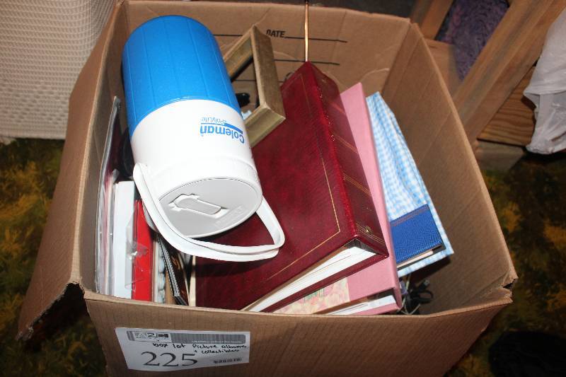 lot 225 image: Box Lot of Picture Albums, Collectibles