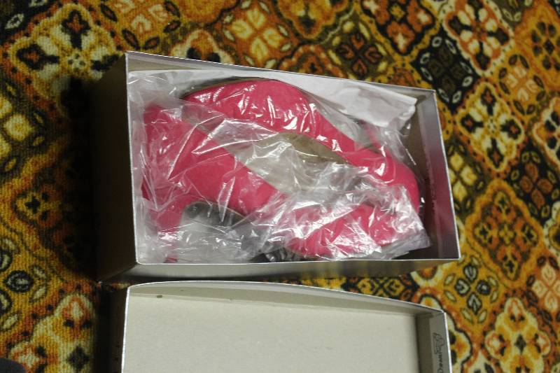lot 274 image: Lot of (3) Pair Size 8 Womens Heels