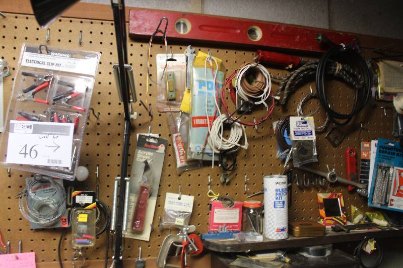 lot 46 image: Wall Lot