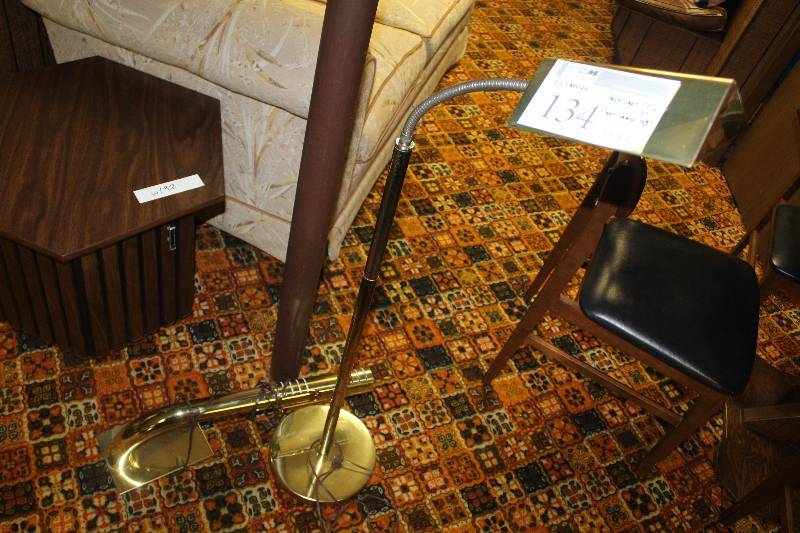 lot 134 image: Lot of (2) Lamps