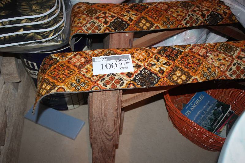 lot 100 image: Lot of (2) Saw Horses