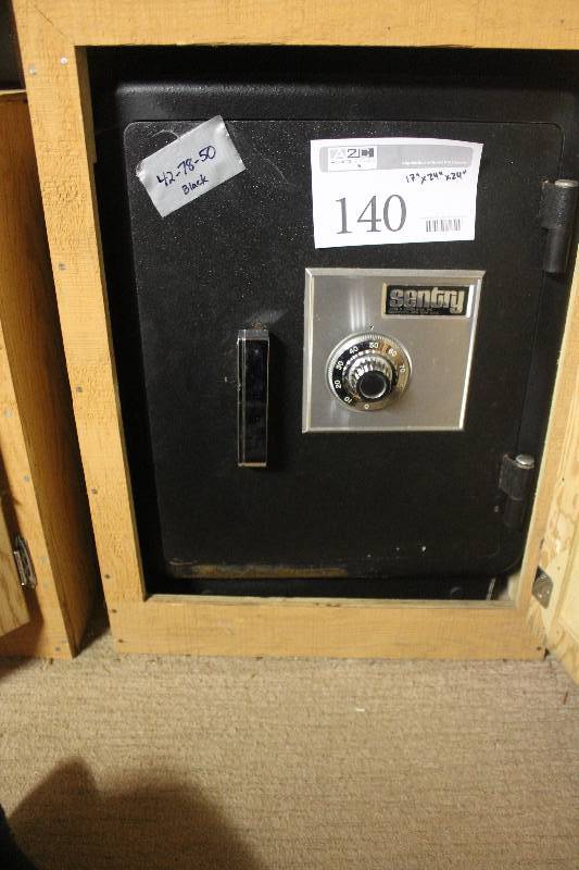 lot 140 image: Sentry Fire Resistant Safe
