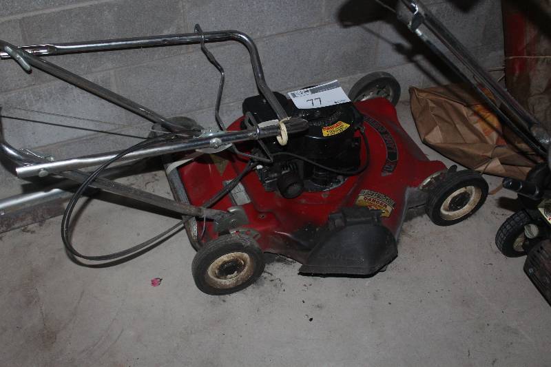 lot 77 image: Lawn Chief Mower