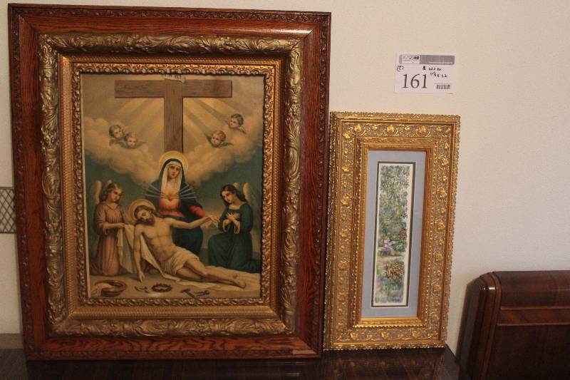 lot 161 image: Lot of (2) Wall Decorations