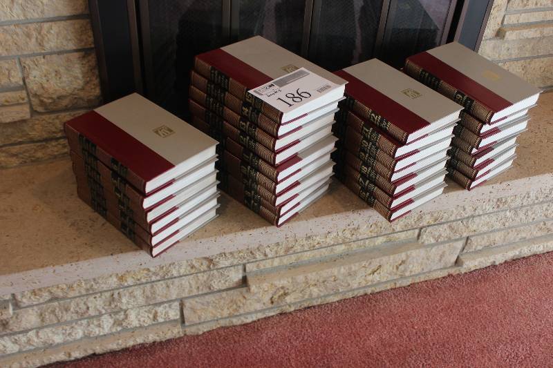 lot 186 image: Funk & Wagnalls Encyclopedia Set