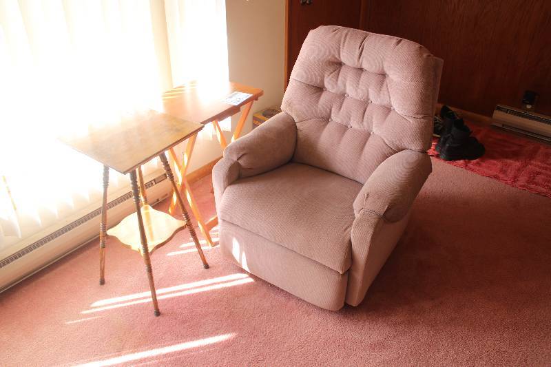lot 188 image: Recliner with Table