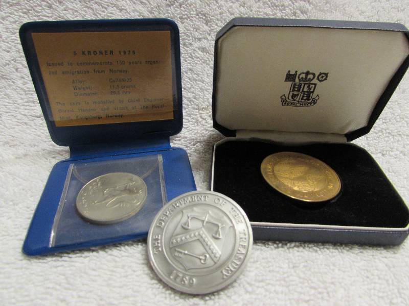 Foreign Coins and 2 medallions