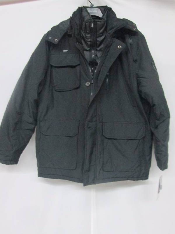 lot 55 image: Rocawear Nylon Parka w Hood
