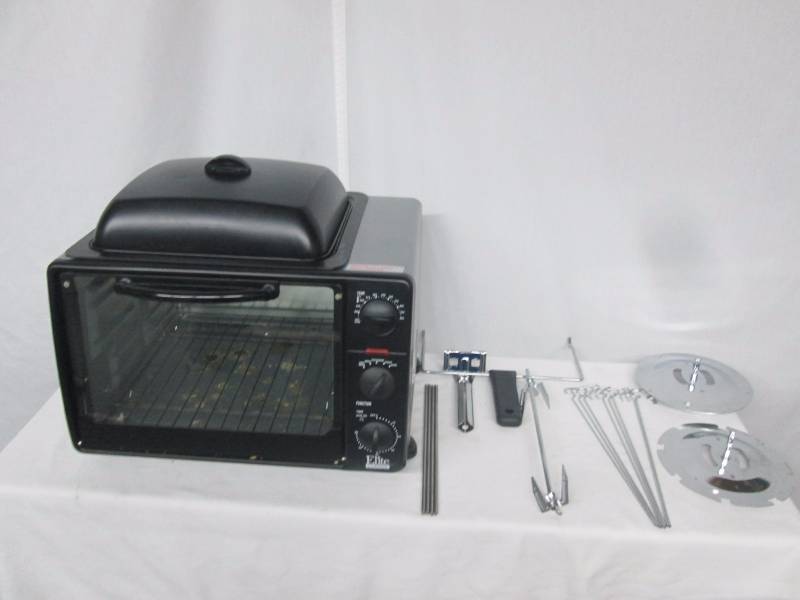 lot 35 image: Elite Multifunction Toaster Oven
