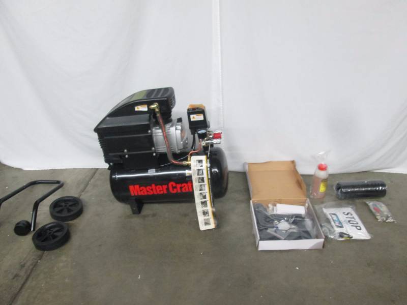 lot 14 image: Master Craft 6-Gallon 3.5HP Air Compressor