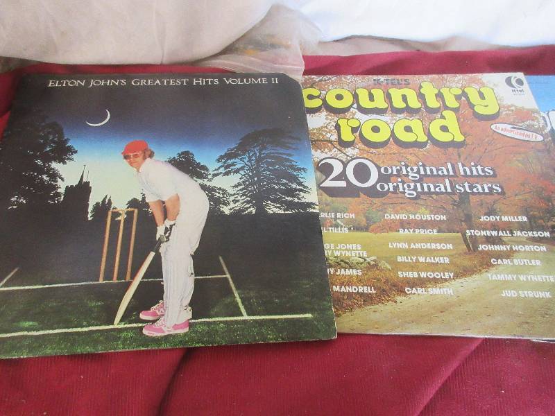 3 COLLECTIBLE RECORDS