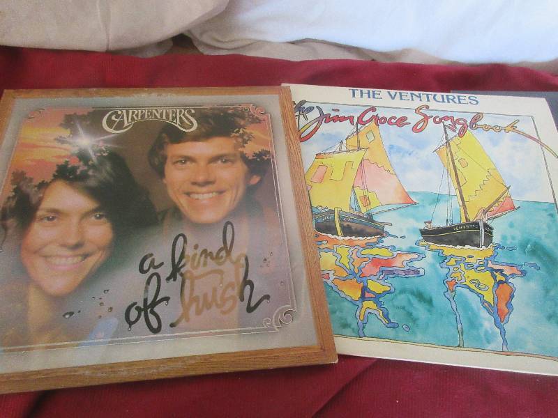 3 COLLECTIBLE RECORDS