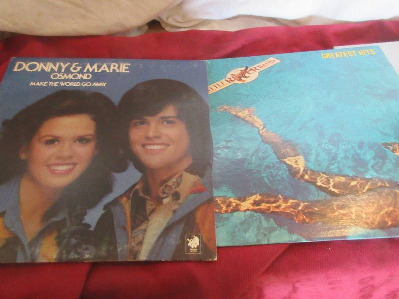 3 COLLECTIBLE RECORDS