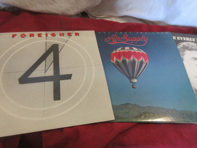 3 COLLECTIBLE RECORDS