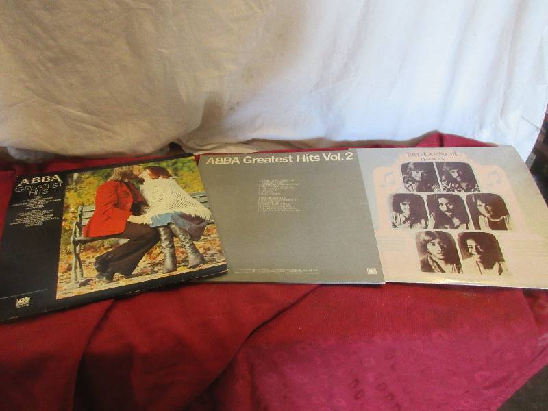 3 COLLECTIBLE RECORDS