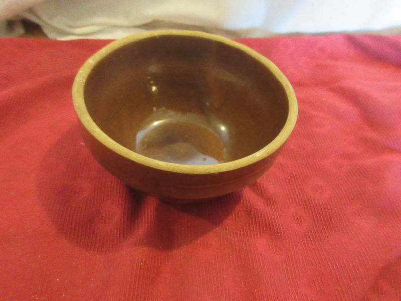 VINTAGE 2 CUP CROCK BOWL
