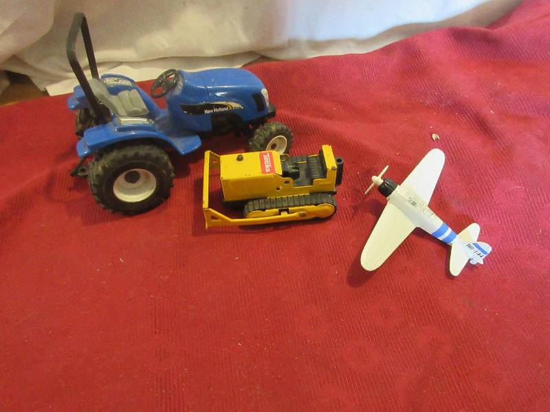 3 COLLECTIBLE METAL TOYS