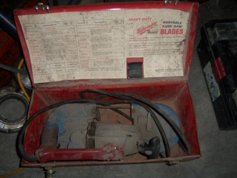 Milwaukee Bandsaw