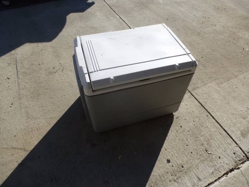 12V Cooler