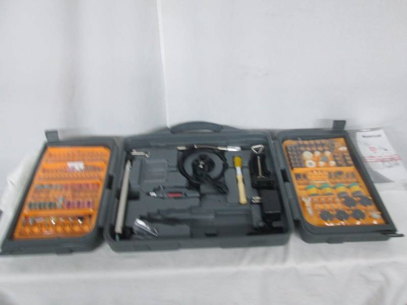 lot 35 image: Master Craft 236-pc. Rotary Tool Set