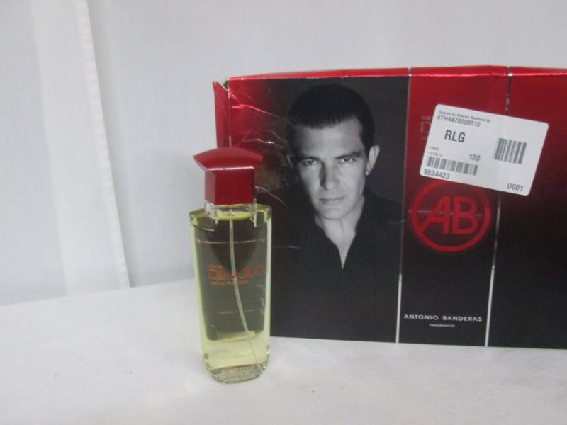 lot 79 image: Diavolo Gift Set by Antonio Banderas