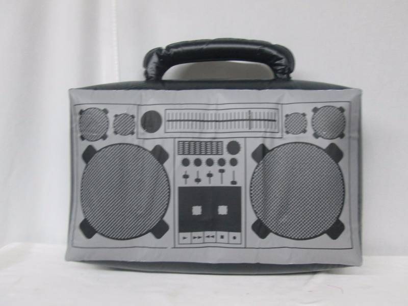 lot 69 image: Hip Hop Inflatable Stereo