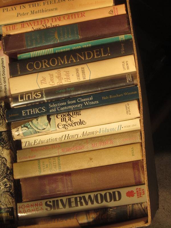 lot 850 image: LOT - Box of Books