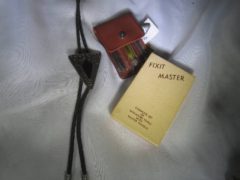 lot 961 image: LOT - Bolo Tie, Vintage Screwdriver Set, Rock Tie Back