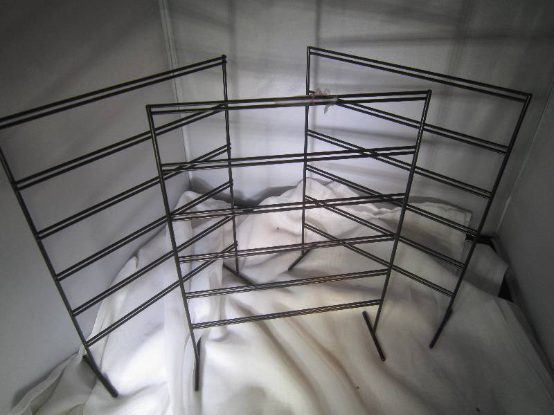 lot 969 image: LOT - 3 Metal Stands for Jewelry