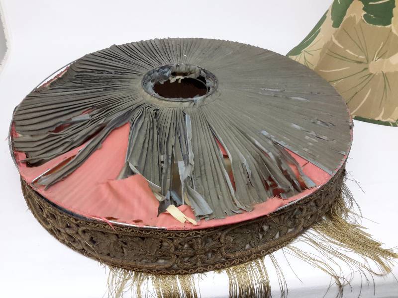 lot 16 image: 3 Vintage Lamp Shades as pictured