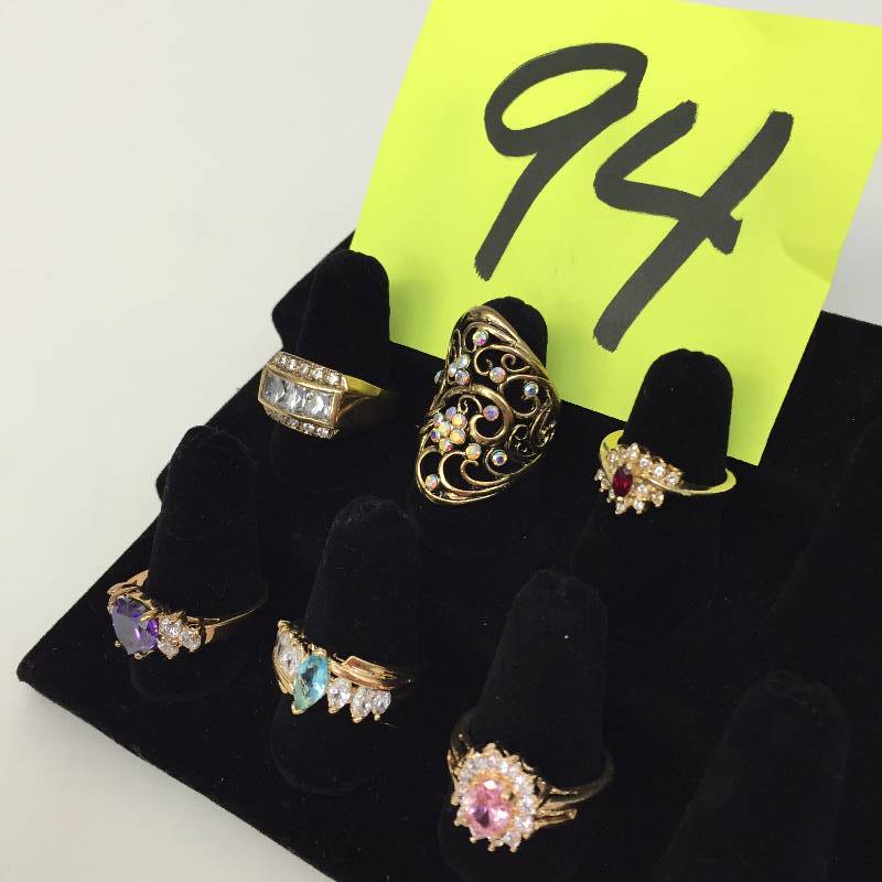 lot 94 image: 6 Costume Jewelry Rings