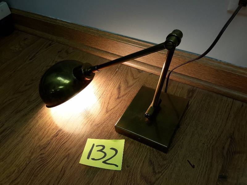 lot 132 image: Vintage Industrial Lamp.. Brass.. Works, but electrical socket needs some work.  Needs some tightening