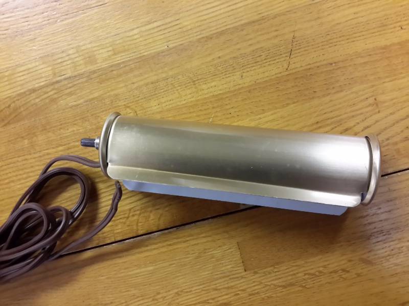 lot 145 image: Brass Art Lamp