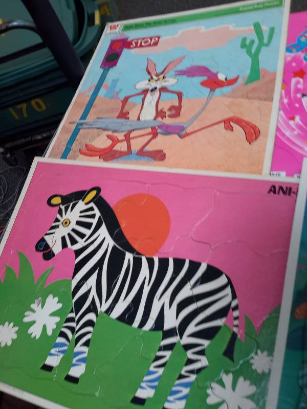 lot 183 image: Lot of OLD Childrens Puzzles
