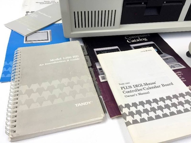 lot 1A image: Vintage Tandy Computer System