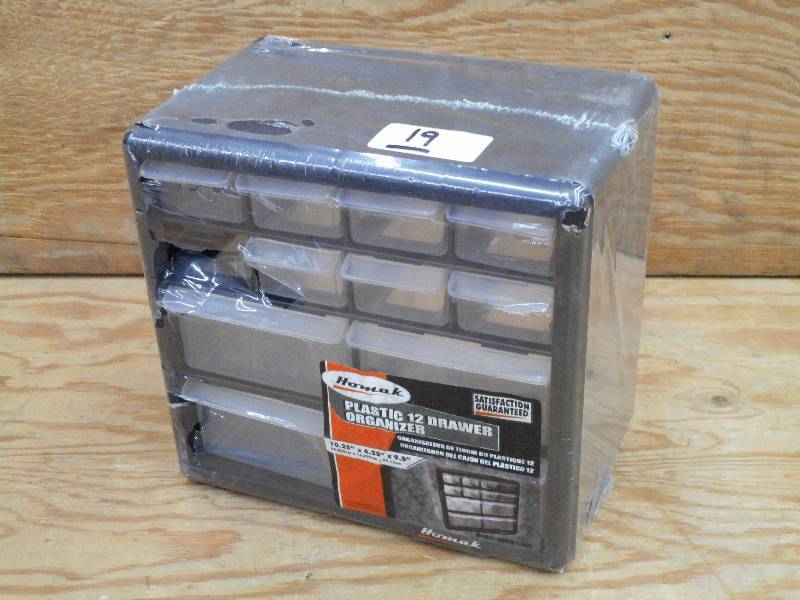 Unused Homak 12-Drawer Plastic Orga...