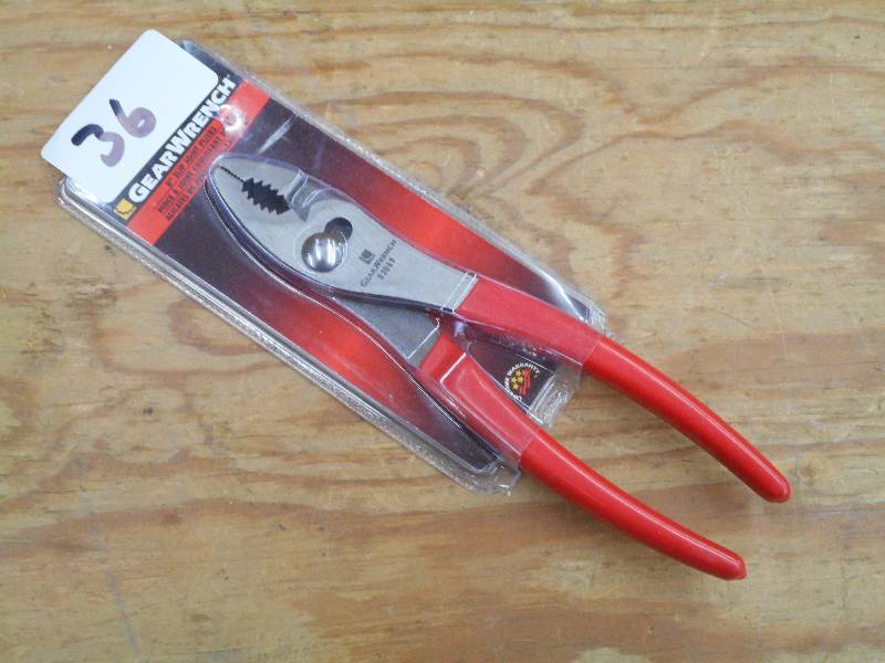 Unused Gear Wrench 8 Slip Joint Pl...