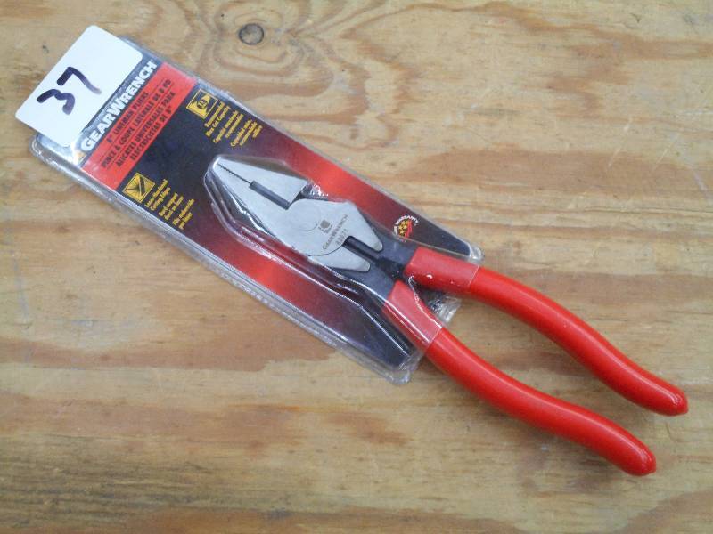 Unused Gear Wrench 8 Lineman Plier...
